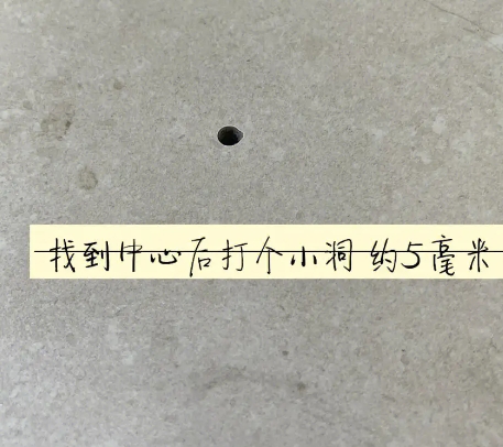 温江瓷砖空鼓维修公司专业解答在瓷砖铺贴过程中，如果砂料搅拌不均匀，将会带来以下问题